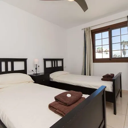 San Andres 11 - Three Bed 圣米格尔德阿沃纳